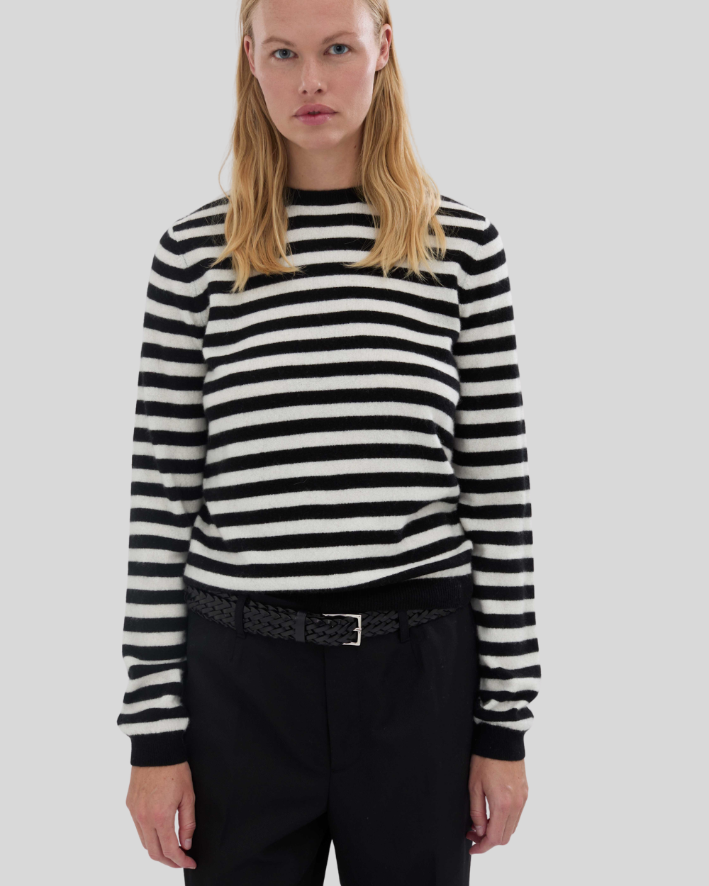 Women's Fitted Roundneck