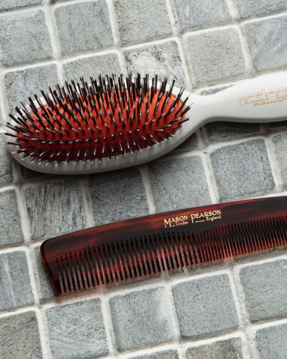 BN4 - Pocket Bristle and Nylon Hairbrush