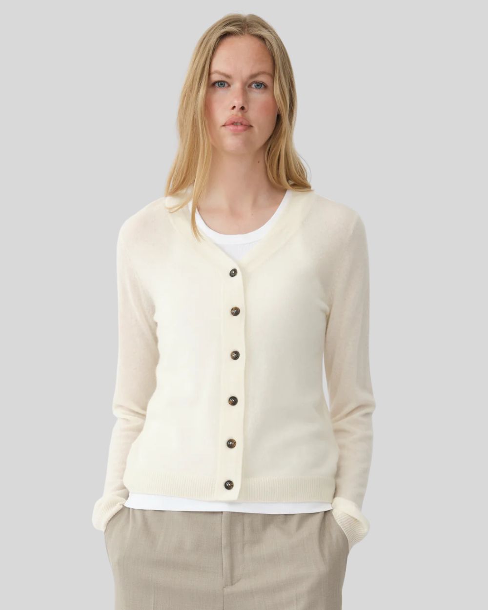 Air V-Cardigan